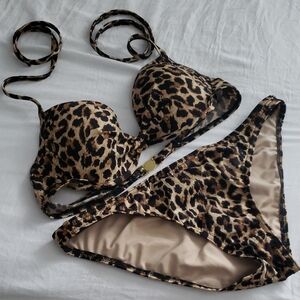 Victoria's Secret Leopard Print Bikini with Gold Accent Sz 34B